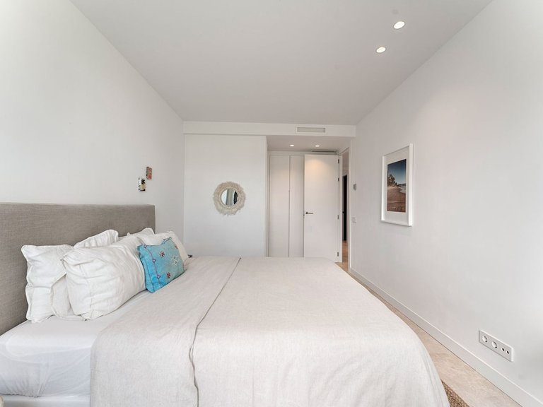 Apartment for Sale in Marbella, Malaga 16