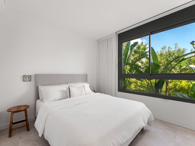 Apartment for Sale in Marbella, Malaga 18