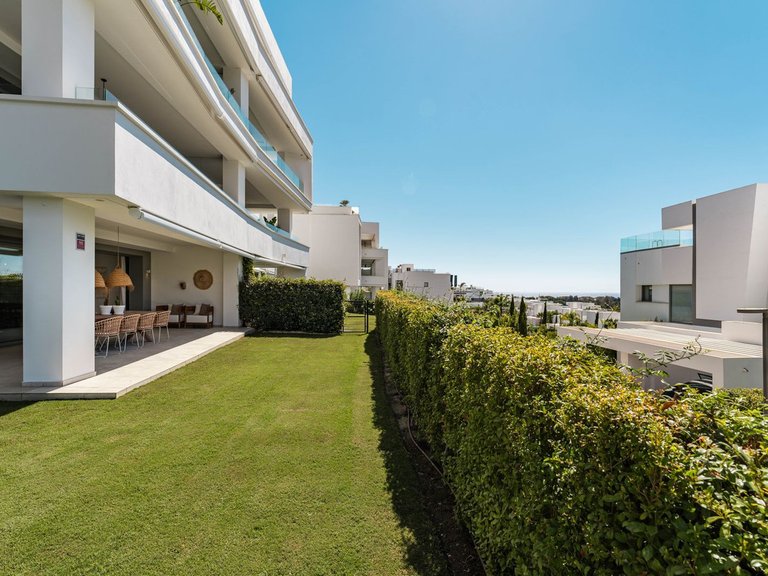 Apartment for Sale in Marbella, Malaga 27