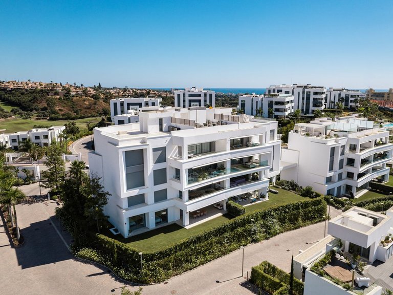 Apartment for Sale in Marbella, Malaga 28