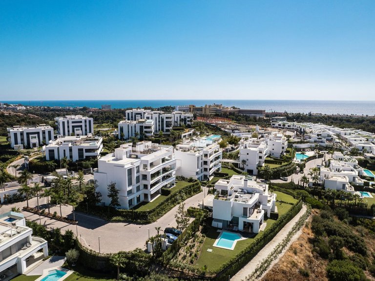 Apartment for Sale in Marbella, Malaga 31