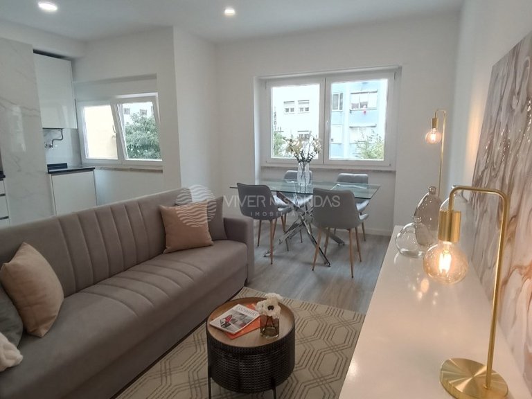 Apartment for Sale in Lisbon, Lisbon 3