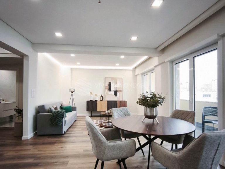 Apartment for Sale in Lisbon, Lisbon 6