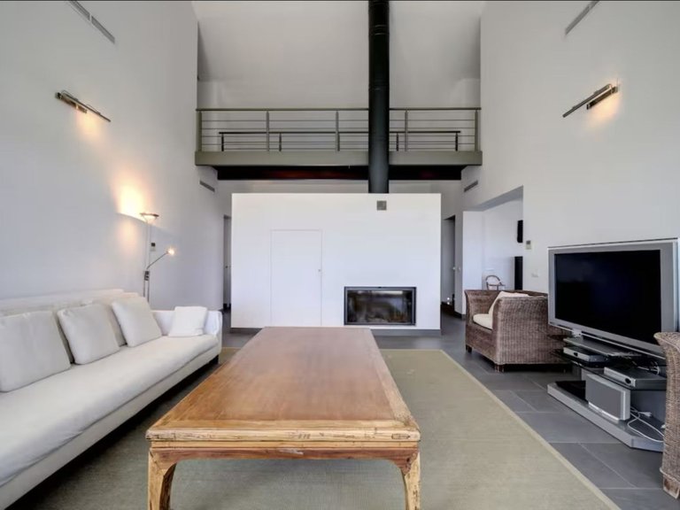 Villa for Sale in Manilva, Malaga 11