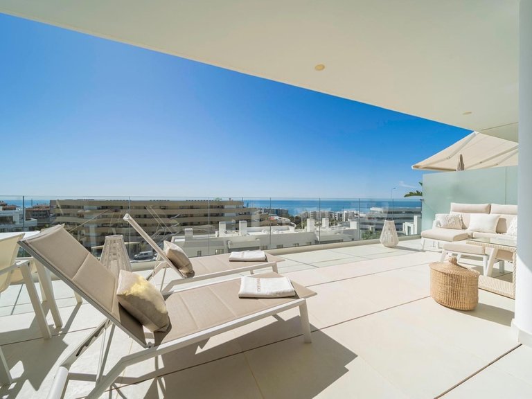 Apartment for Sale in Higueron, Malaga 4