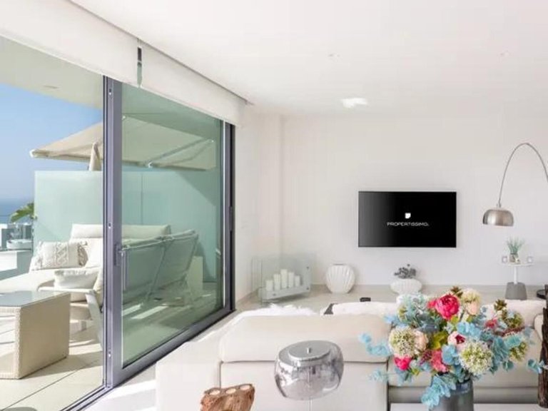 Apartment for Sale in Higueron, Malaga 7