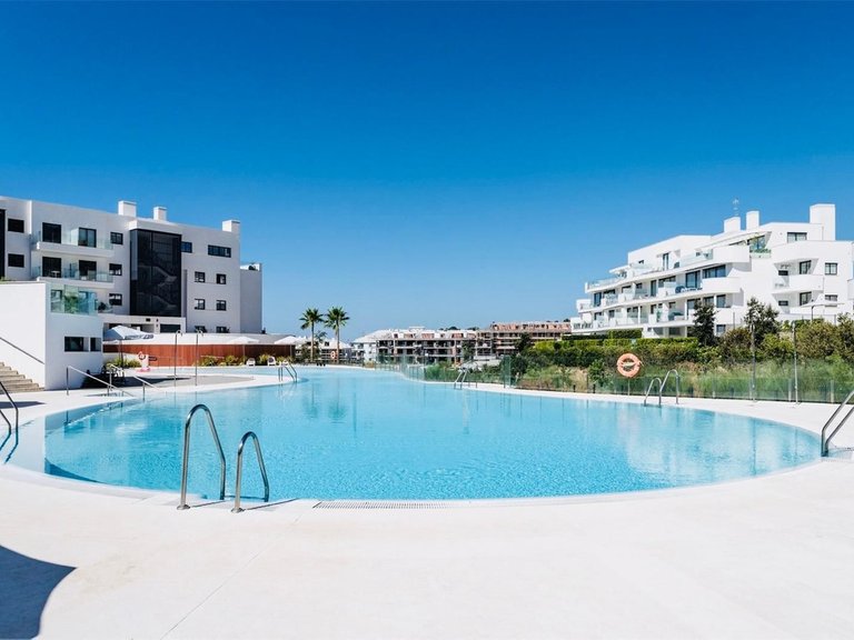Apartment for Sale in Higueron, Malaga 18