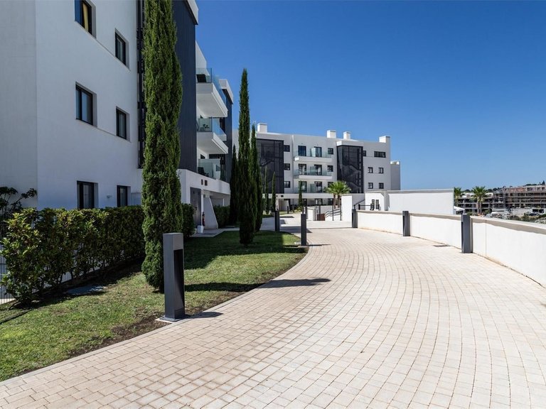Apartment for Sale in Higueron, Malaga 22