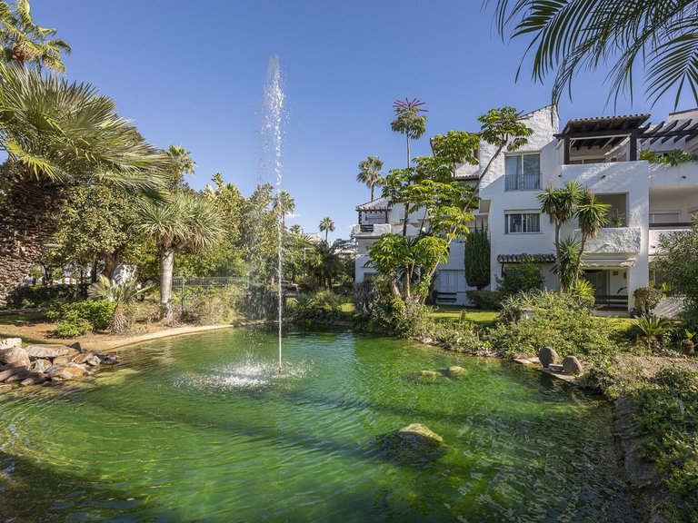 Apartment for Sale in Estepona, Malaga 35