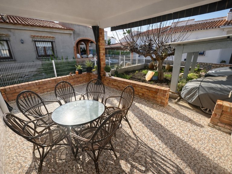 Villa for Sale in Oliva, Valencia 13