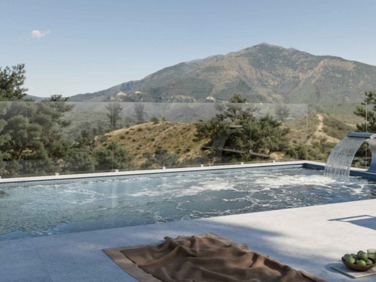 Apartment for Sale in Benahavis, Malaga 5