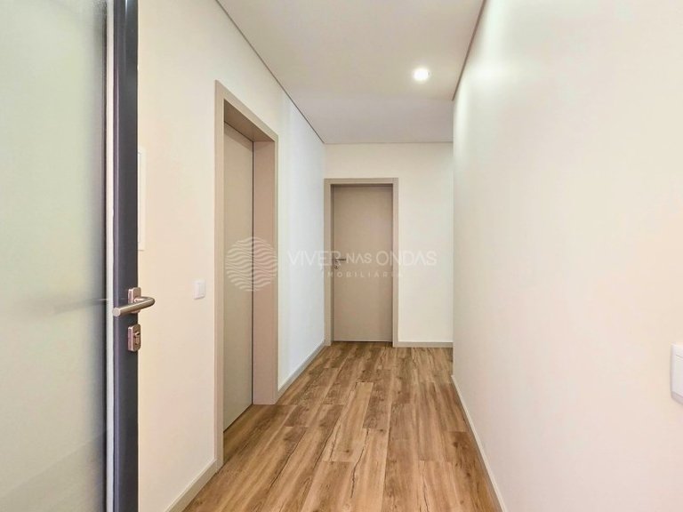 Apartment for Sale in Espinho, Aveiro 28
