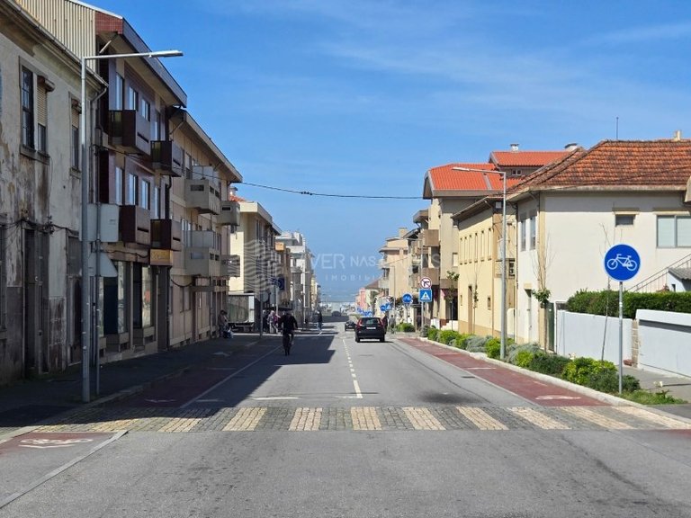 Apartment for Sale in Espinho, Aveiro 50