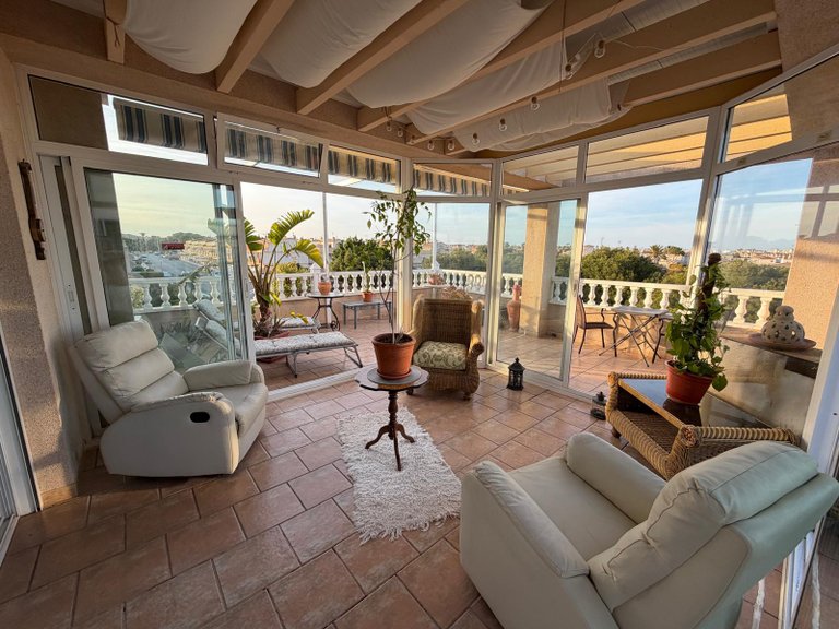 Apartment for Sale in Playa Flamenca, Alicante 1