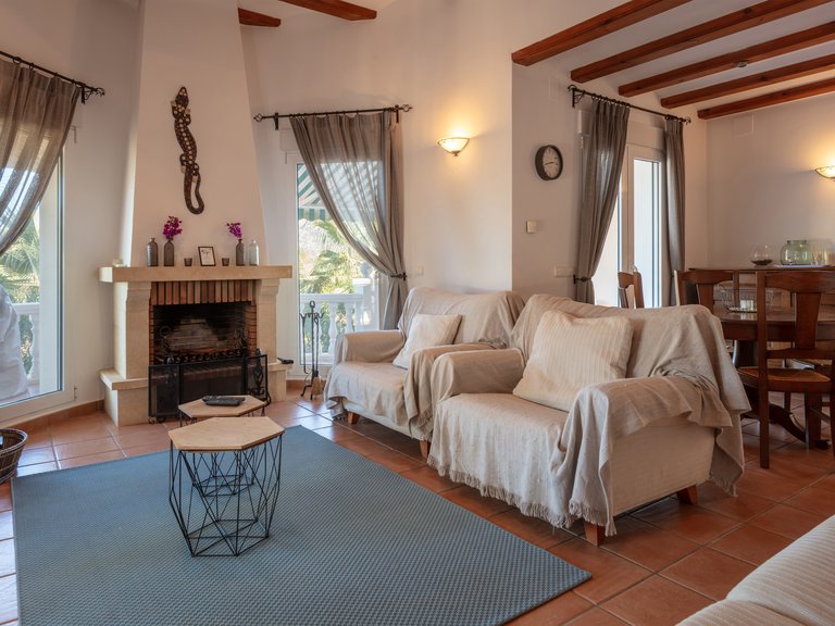 Villa for Sale in Inland La Sella Golf, Alicante 5