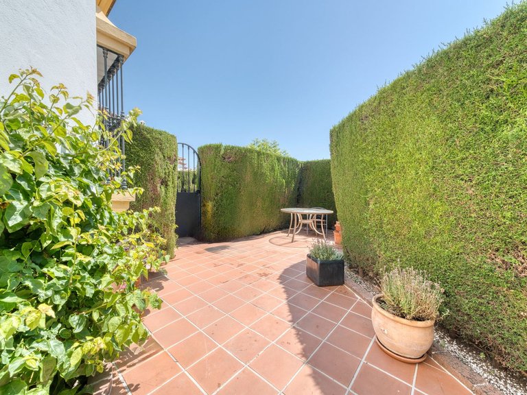 Town House for Sale in Cancelada, Malaga 12
