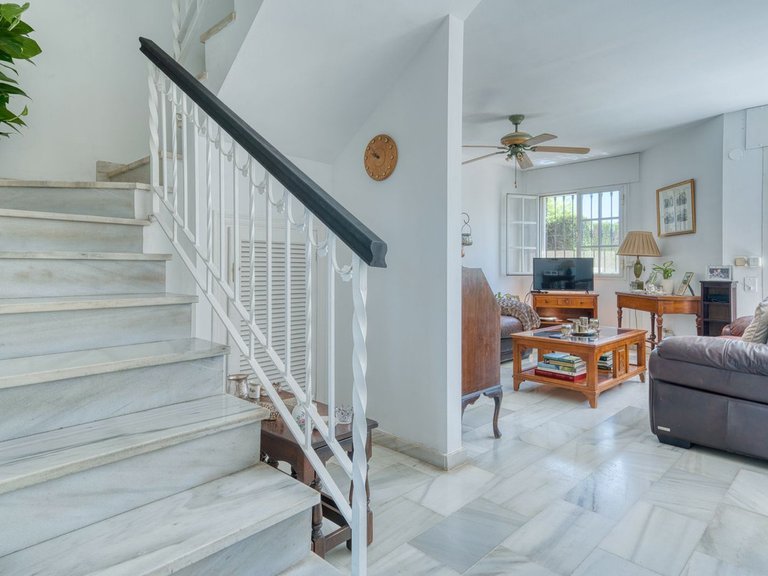 Town House for Sale in Cancelada, Malaga 18