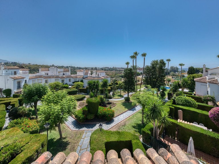Town House for Sale in Cancelada, Malaga 26