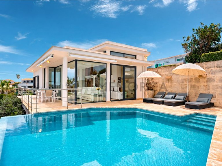 Villa for Sale in Cala Llonga, Menorca 25