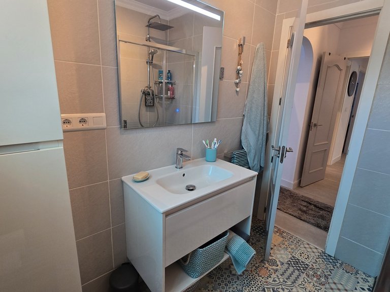 Villa for Sale in Puente De Don Manuel, Malaga 26