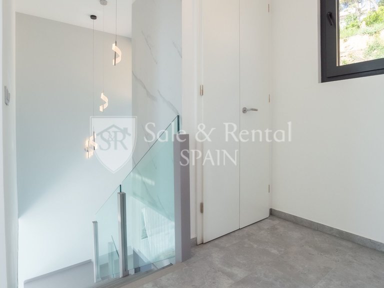 Villa for Sale in Lloret De Mar, Gerona 18