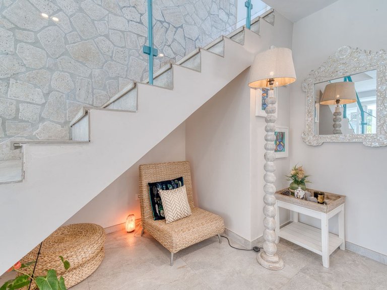 Villa for Sale in El Rosario, Malaga 14