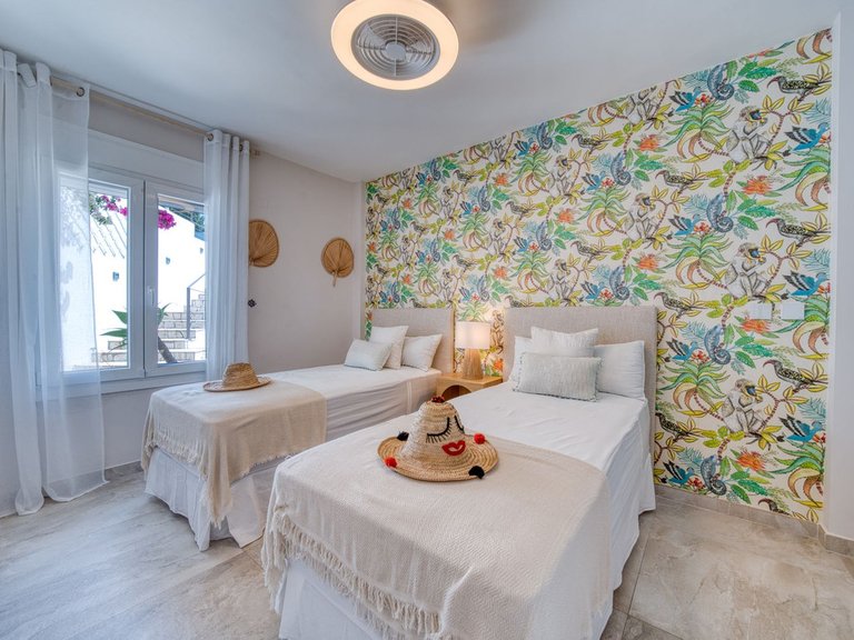 Villa for Sale in El Rosario, Malaga 17