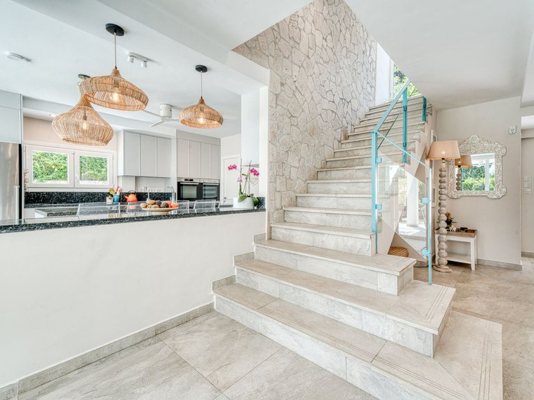 Villa for Sale in El Rosario, Malaga 20