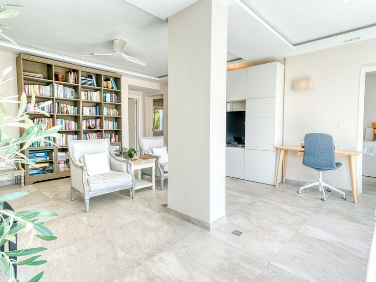 Villa for Sale in El Rosario, Malaga 22