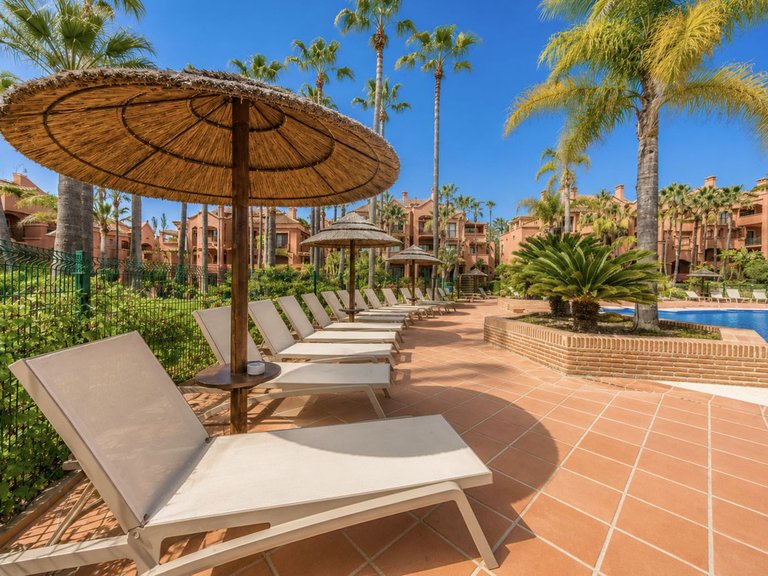 Penthouse for Sale in Puerto Banus, Malaga 2
