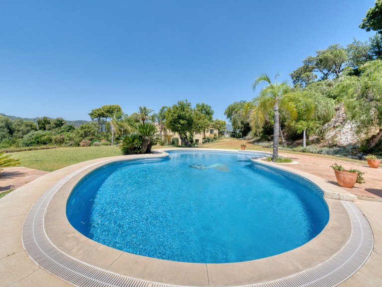 Villa for Rent in La Zagaleta, Malaga 42