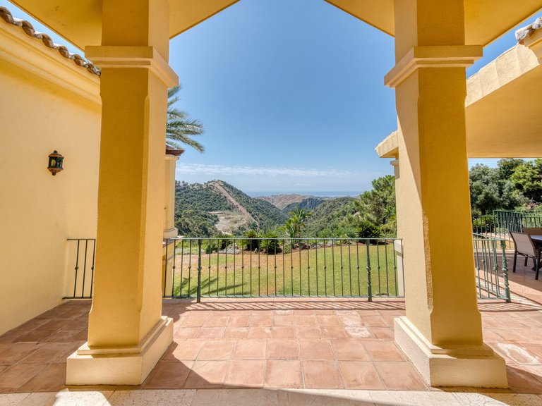 Villa for Rent in La Zagaleta, Malaga 46