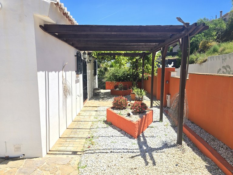 Villa for Sale in Los Romanes, Malaga 20