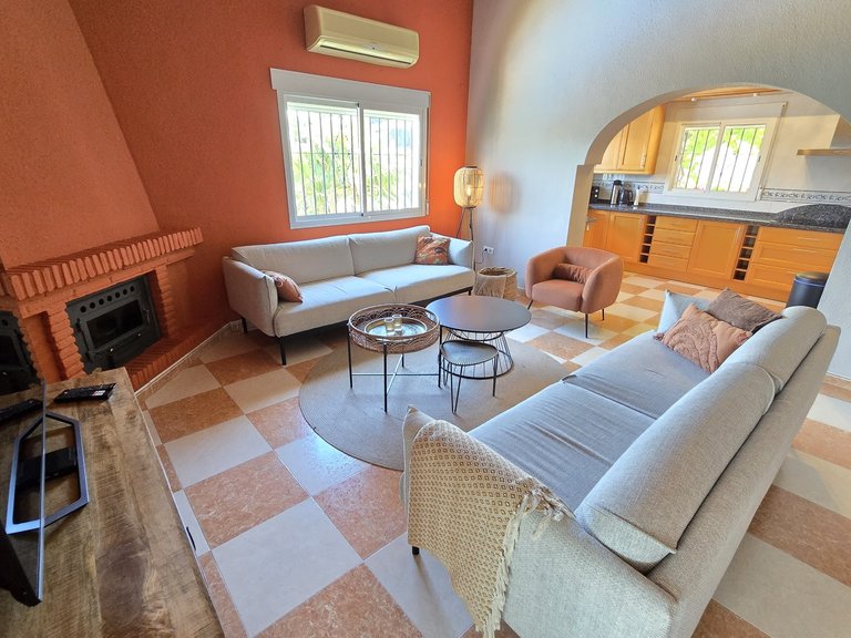 Villa for Sale in Los Romanes, Malaga 27