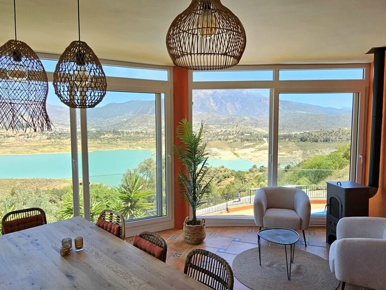 Villa for Sale in Los Romanes, Malaga 29
