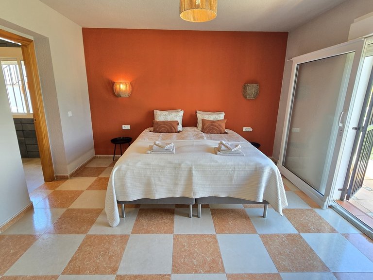 Villa for Sale in Los Romanes, Malaga 30