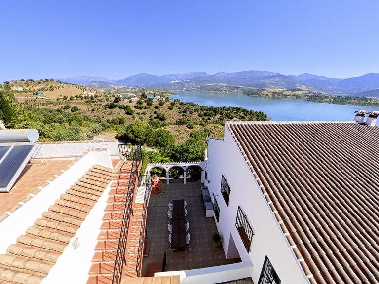 Villa for Sale in Los Romanes, Malaga 45
