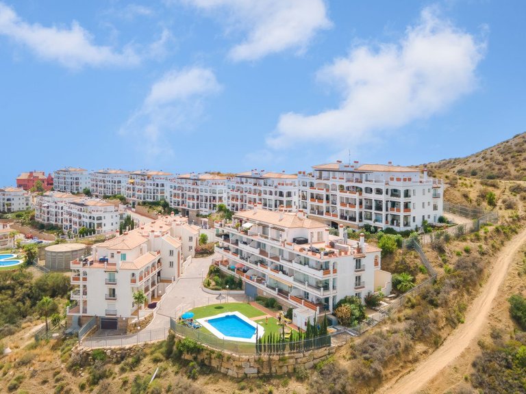 Apartment for Sale in Calahonda, Malaga 1