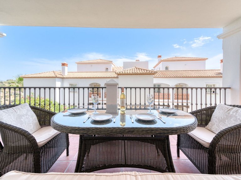 Apartment for Sale in Calahonda, Malaga 4