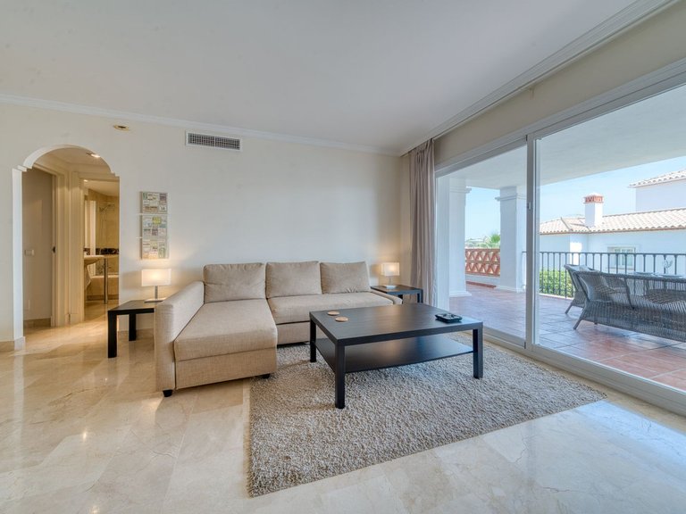 Apartment for Sale in Calahonda, Malaga 12