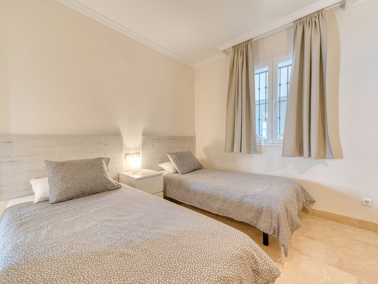 Apartment for Sale in Calahonda, Malaga 27