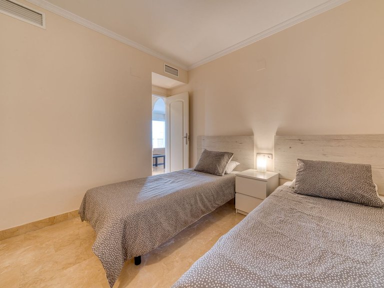 Apartment for Sale in Calahonda, Malaga 28