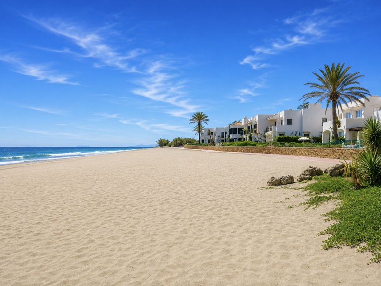 Villa for Sale in Estepona, Malaga 5