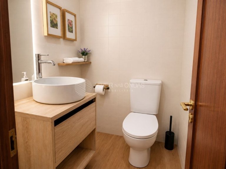 Apartment for Sale in Santa Marinha Do Zezere, Porto 9
