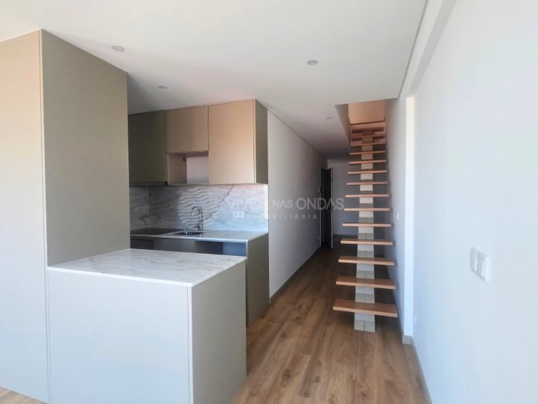 Apartment for Sale in Porto, Porto 2