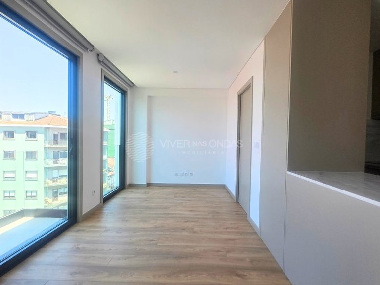 Apartment for Sale in Porto, Porto 4