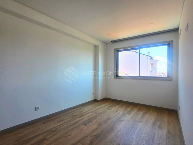 Apartment for Sale in Porto, Porto 15