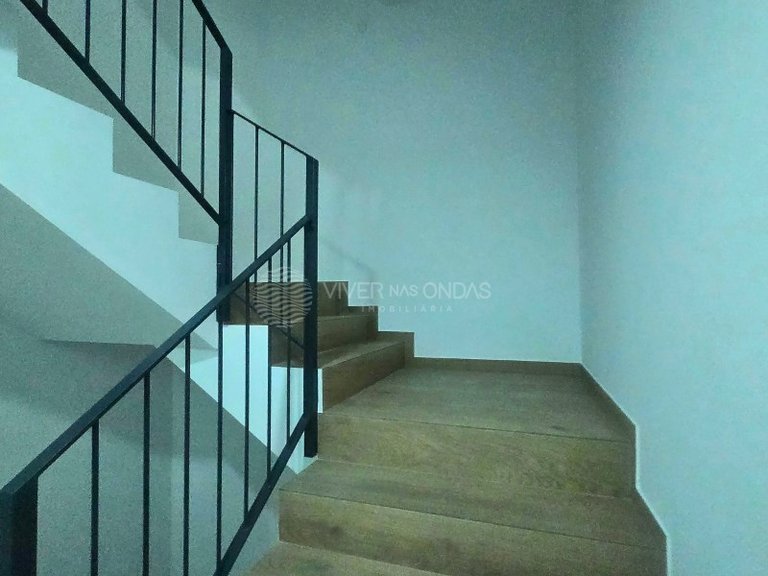 Apartment for Sale in Porto, Porto 28