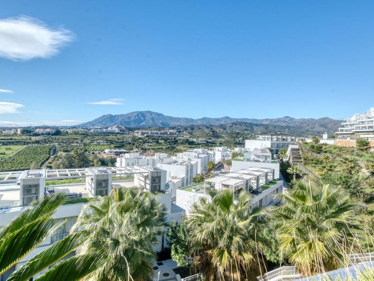 Apartment for Sale in Estepona, Malaga 3