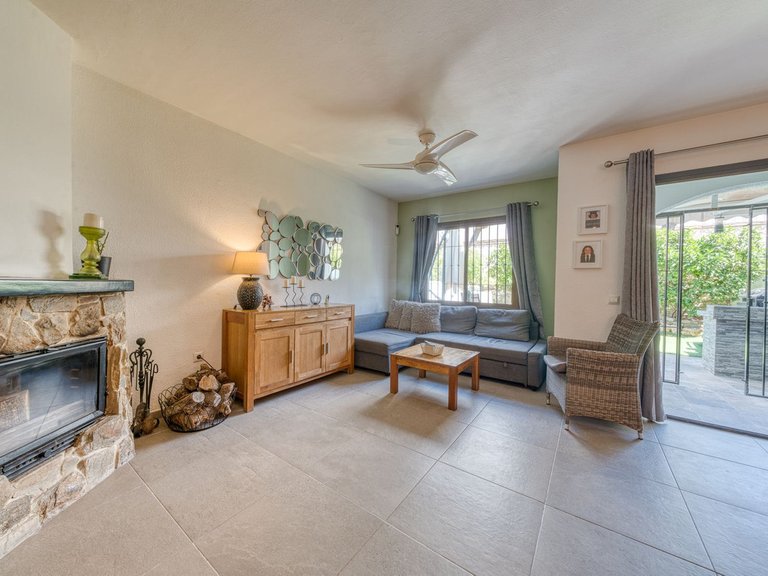 Town House for Sale in Cerros Del Aguila, Malaga 10